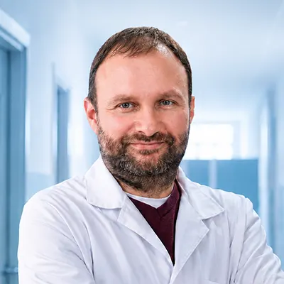 Dr Oliver Radmil